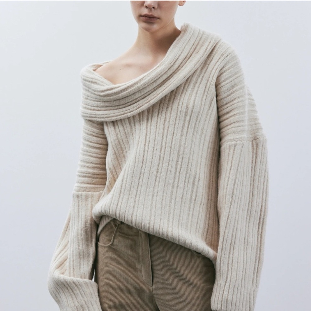 Source Unknown Becca High Roll Knit Pullover Sweater - Picture 5 of 10
